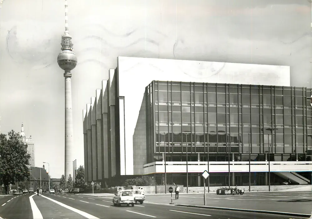 Berlin, Hauptstadt der DDR — Fernsehturm und Fernsehpalast — VEB Foto-Verlag - Vorderseite