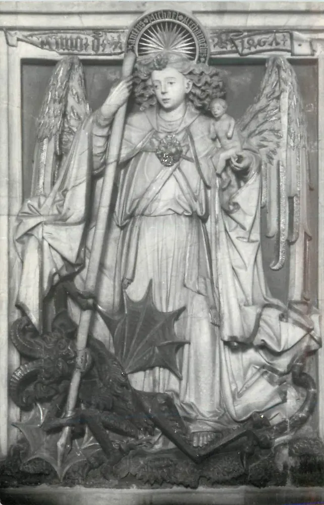 Saint Michel archange — statue sculptée — éditeur inconnu, n° de série non lisible - Recto