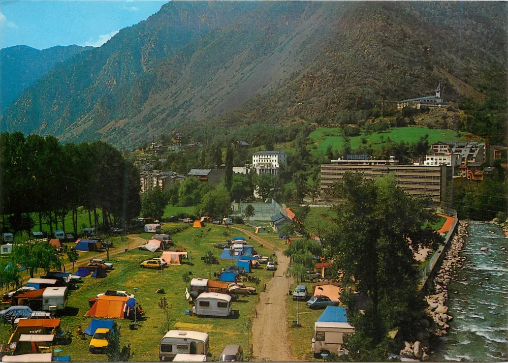 Camping Escaldes — Andorra — editor Werticrom, S.A., n° 2881 - Frente