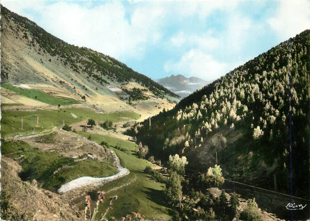 Valls-d'Andorre — Vue générale sur le versant français — Combier Imp. « CIM » - Recto