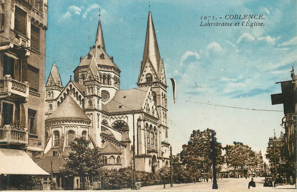Coblence — Lohrstrasse et l'Église — série 1071 - Front