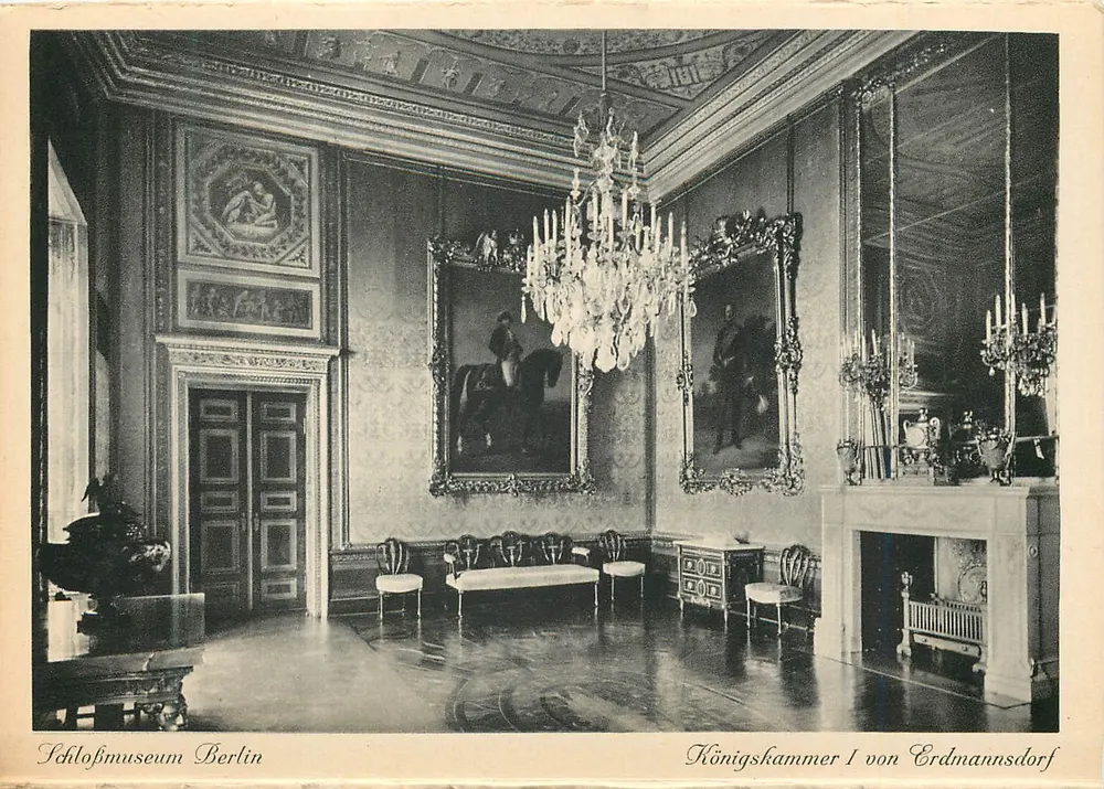 Königskammer 1 des Schlosses Erdmannsdorf — Idhofmuseum Berlin - Vorderseite