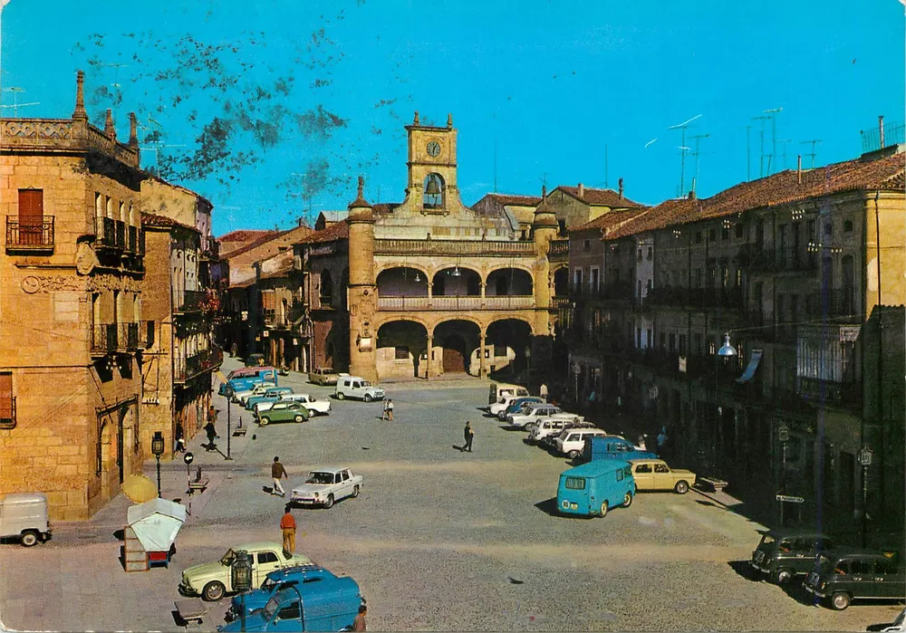 Plaza Mayor — Oviedo — editor Alarde, n° 5 - Frente