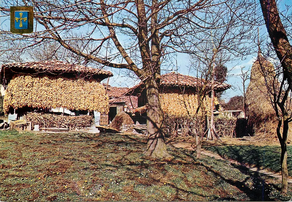 Casa Asturiana — Astúrias — Edições Oviedo - Frente