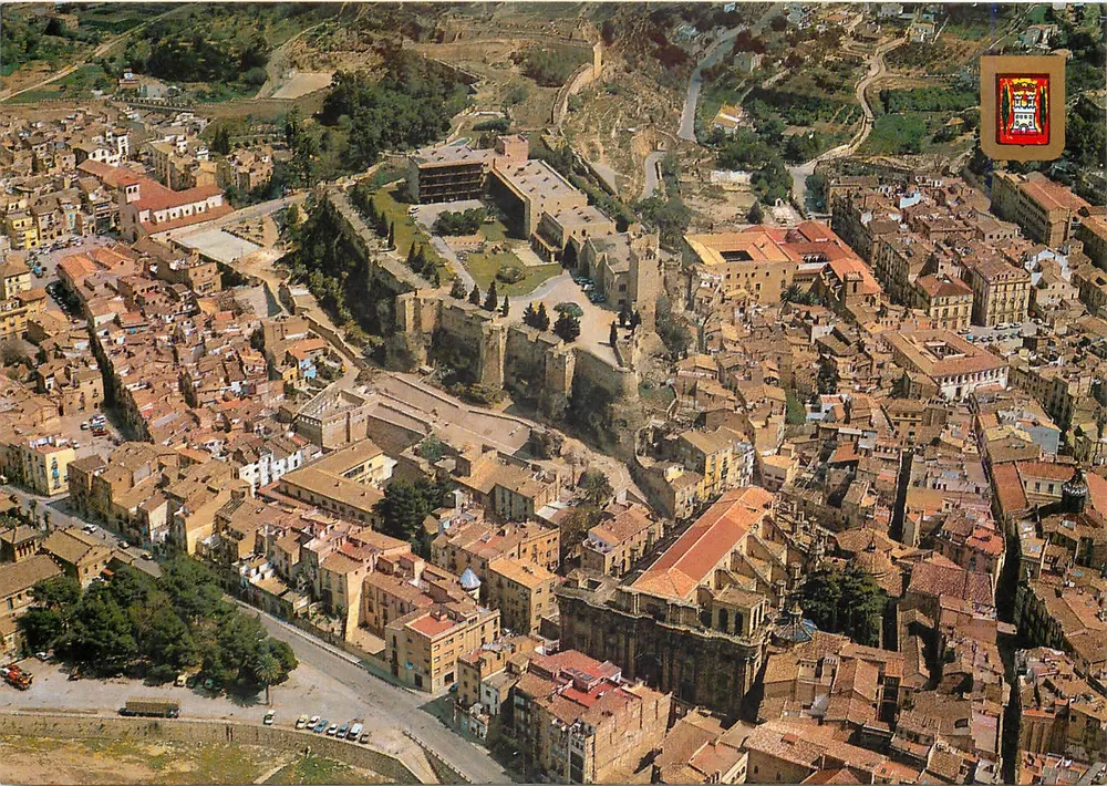 Tortosa — vista geral — Comercial Escudo de Oro, S.A. N° 2 - Frente