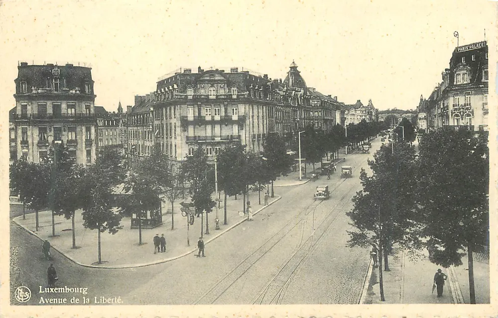 Avenue de la Liberté — Lussemburgo — editore LBS, numero di serie non visibile - Recto