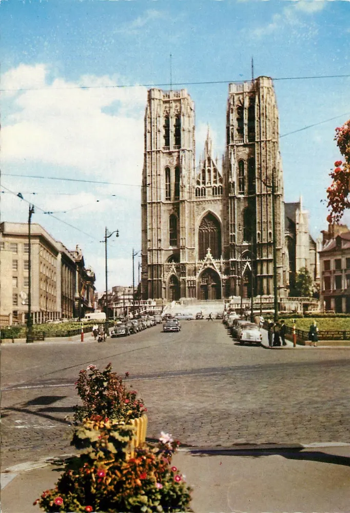 Bruxelas - Catedral de São Miguel — editor Anciens Ets Em Thill S.A. Bruxelas, n° T. 3 - Frente