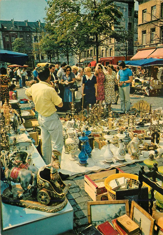 Marché aux Puces - Vossenplein — Bruxelles — éditeur G. Trimboli, n° 100/91 - Recto