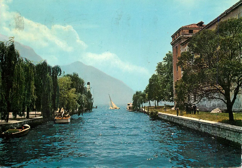 Lago di Garda - RIVA - Motivo — International Cammino Italiani — editor não visível - Frente