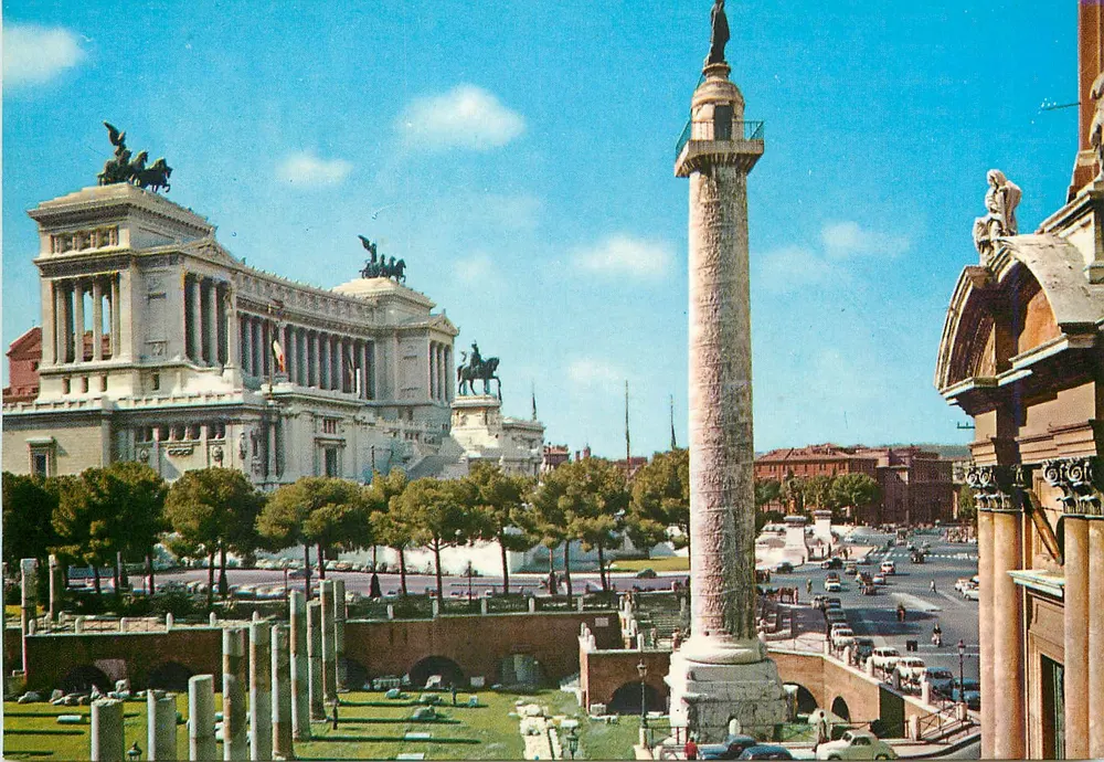 Roma — Altare della Patria e Coluna da Paz — Multigrafe Terni n°233 - Frente