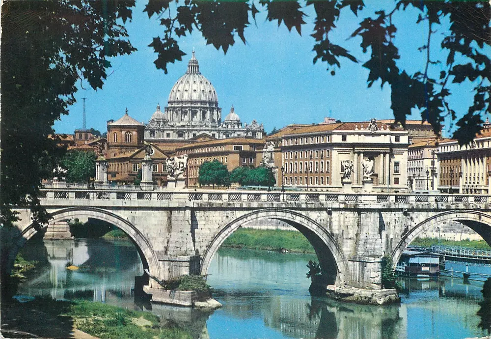 Ponte Sant'Angelo et Cupole de la Basilique de Saint-Pierre — éditeur Fotocolor Kodak, n° 393 - Recto