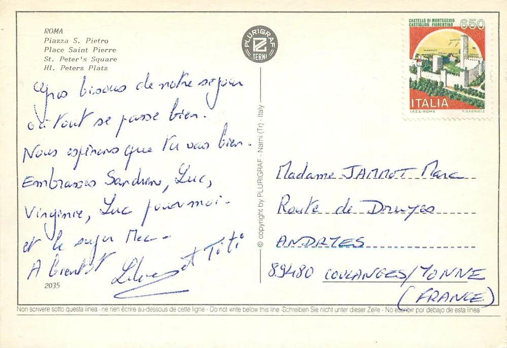 Place Saint-Pierre — noite com multidão e velas — editor PLURIGRAF - Verso