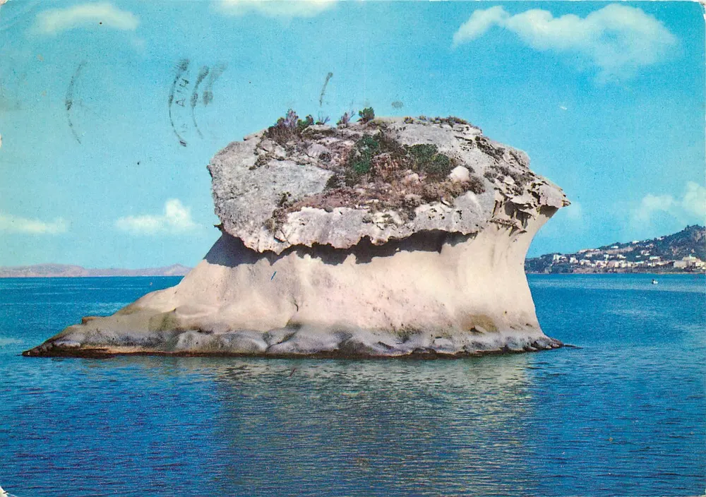 Lacco Ameno d'Ischia — O Champignon — Editor Dolly - Frente