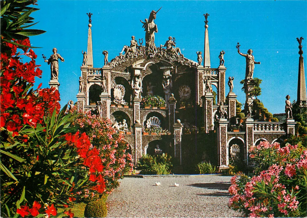Jardim Borromeo - Atrio - Ilha Bella - Lago Maggiore - Frente