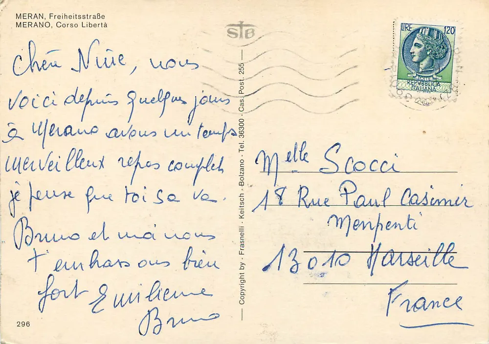 Merano, Freiheitsstraße — vista da cidade com montanha no fundo — editor Frasnelli, n° 296 - Verso
