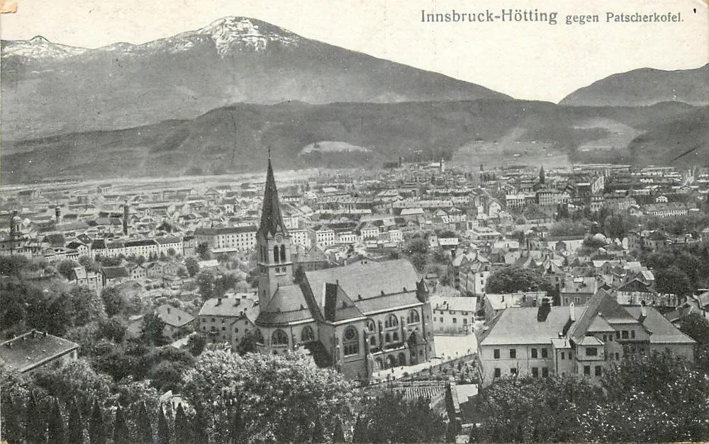 Innsbruck-Hötting contra Patscherkofel — vista panorâmica com igreja — editor não identificado - Frente