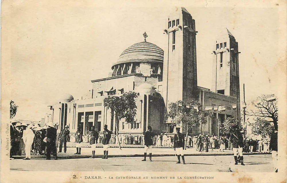 Dakar - Ansicht der Kathedrale zum Zeitpunkt ihrer Weihe — A. Albaret - Dakar, n°2 - Vorderseite
