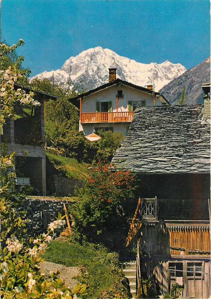 Courmayeur m. 1224 — Rustikale Gebäude in der Tal — Hintergrund der Mt. Blanc — Edition SACAT - Turin - Vorderseite