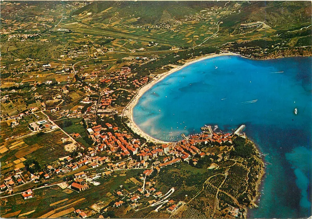 Marina di Campo — vue aérienne — Ediz. Vannucci Ivana, Portoferaio - Recto
