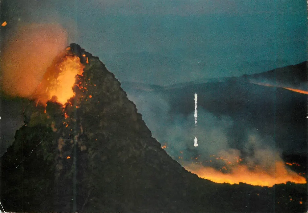 Etna m. 3263 — Erupção do Etna — Edição Kodak Ektachrome - Frente