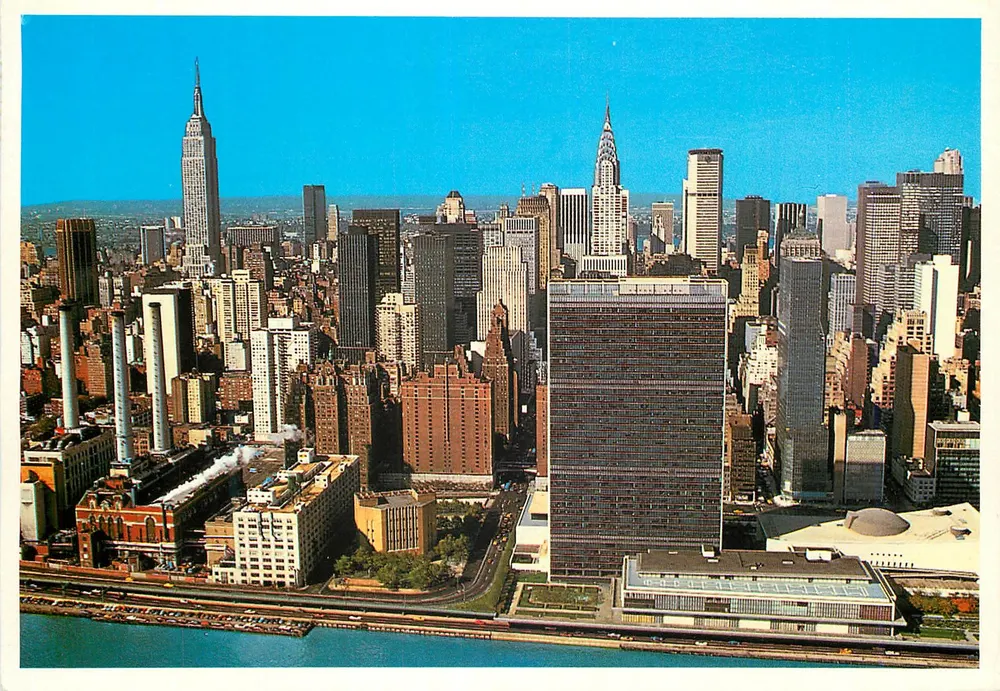 Nova York — Edifícios altos no fundo — Allen Manzer, Inc. n°1217 - Frente