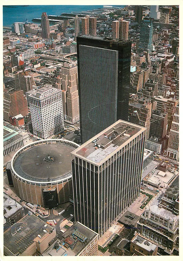 Madison Square Garden — Casa de muitos eventos esportivos e convenções — Alfred Manzer, Inc. n°1479 - Frente