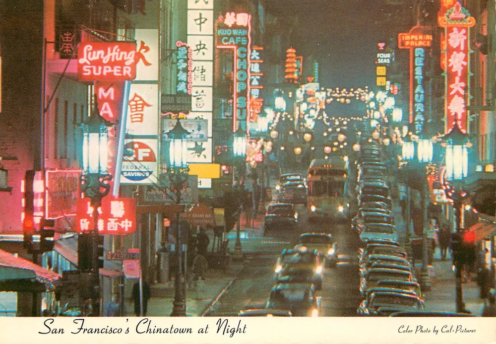 Chinatown de San Francisco à Noite — Foto colorida por Cal-Pictures — C-SF-105 - Frente