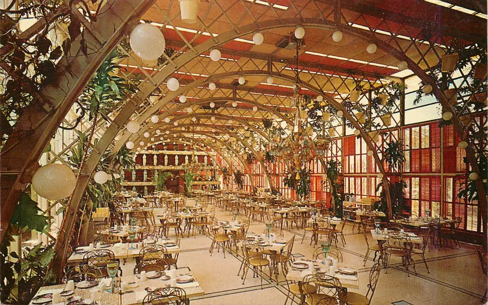 Le Kapok Tree Inn — Clearwater, Florida — Verlag CK.200-SUN NEWS CO. ST. PETERSBURG, FLA. - Vorderseite