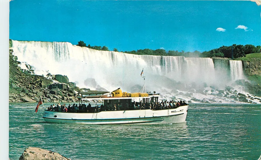 Cascata do Niagara — vista do barco 'Maid of the Mist' — editor Mi. Spitalny & Son, n° MS-72 - Frente