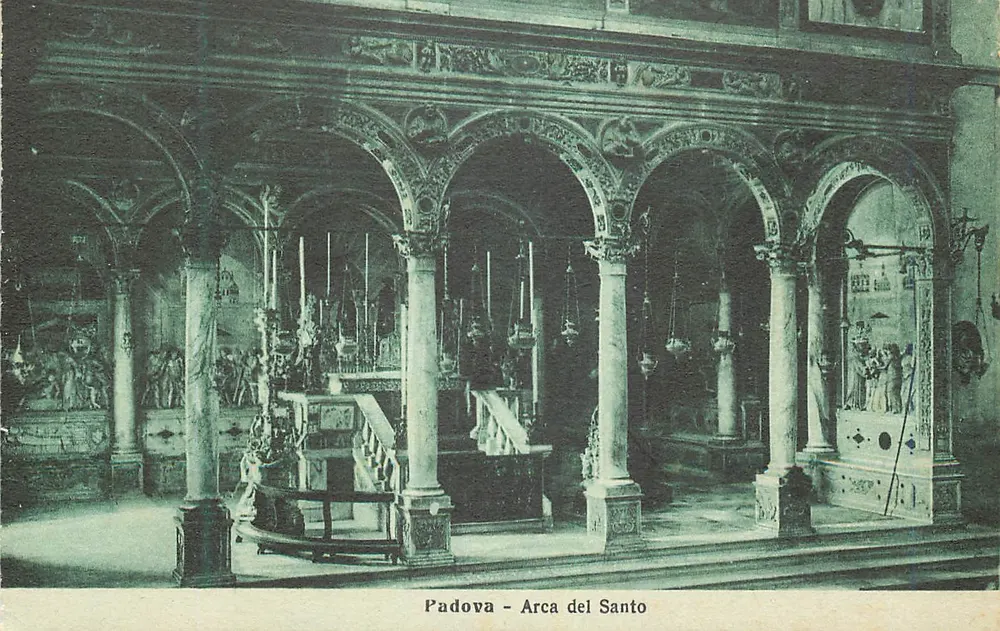 Padova - Arca del Santo — interior da Arca del Santo, editor SIA n°24494 - Frente