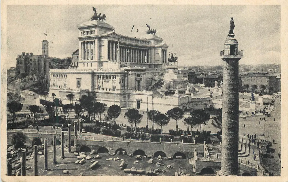 Rom — Denkmal für Victor-Emmanuel II und Forum Trajan — unbekannter Verlag, Seriennummer nicht sichtbar - Vorderseite