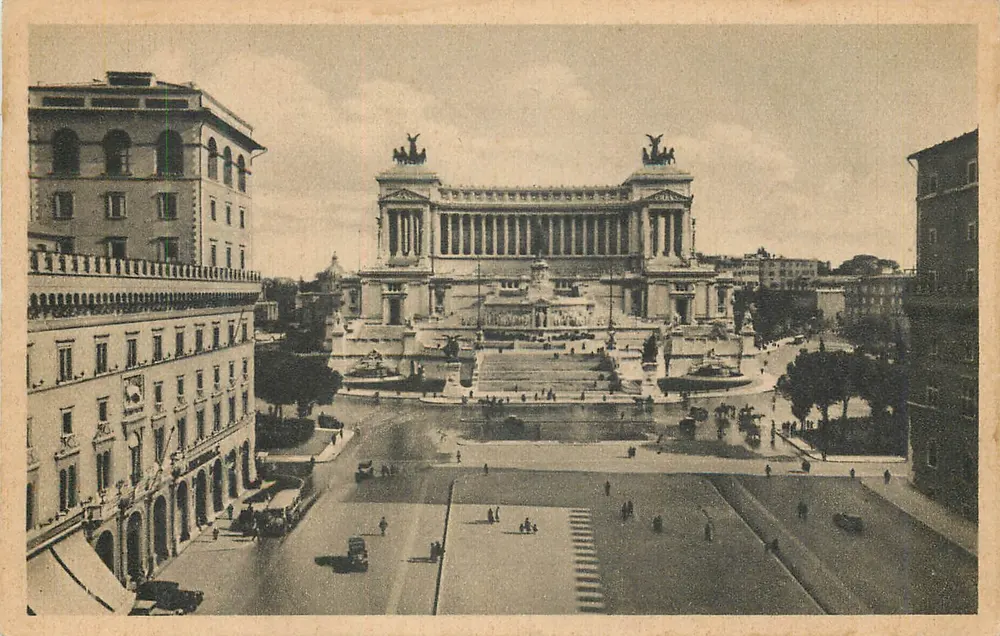 Rom - Piazza Venezia und Denkmal für Vittorio Emanuele II — Verlag 'Fotografiate' Mailand, Seriennummer nicht sichtbar - Vorderseite