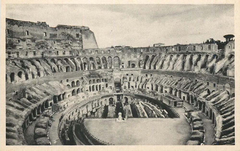 Colosseum — mit neuen Ausgrabungen — Casere Capelle-Nilana - Vorderseite