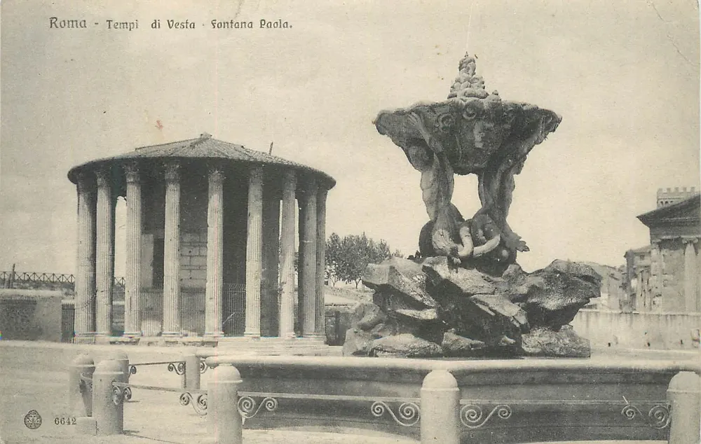 Rom - Tempel der Vesta - Fontana Paola - Vorderseite