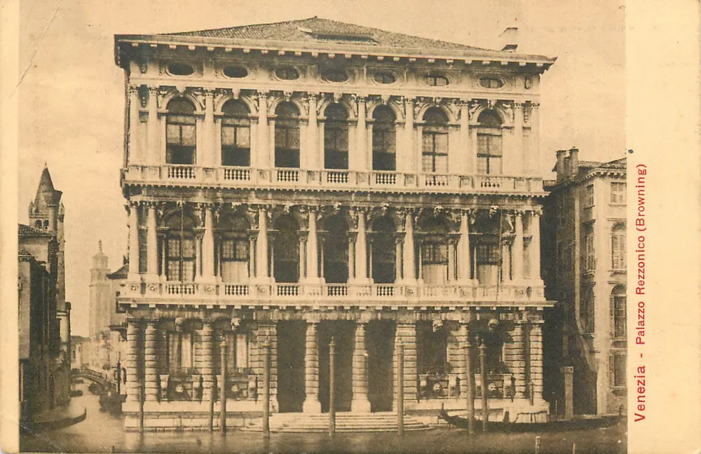 Palazzo Rezzonico em Veneza — vista da fachada — editor Browning - Frente