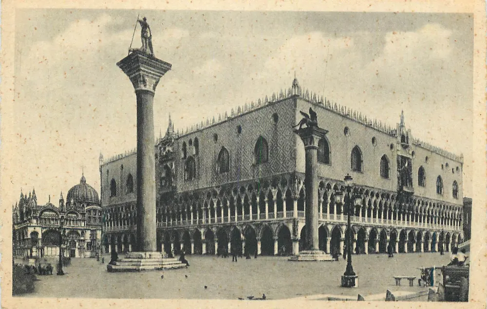 Piazza San Marco — Palazzo Ducale e Coluna da Liberdade — Editor Coccami, n°66 - Frente