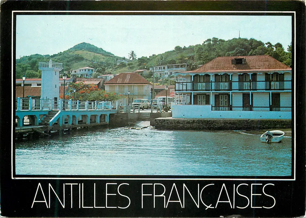 Porto de Fort-de-France — Antilhas Francesas — Edições Pumas Montpeyroux - Frente