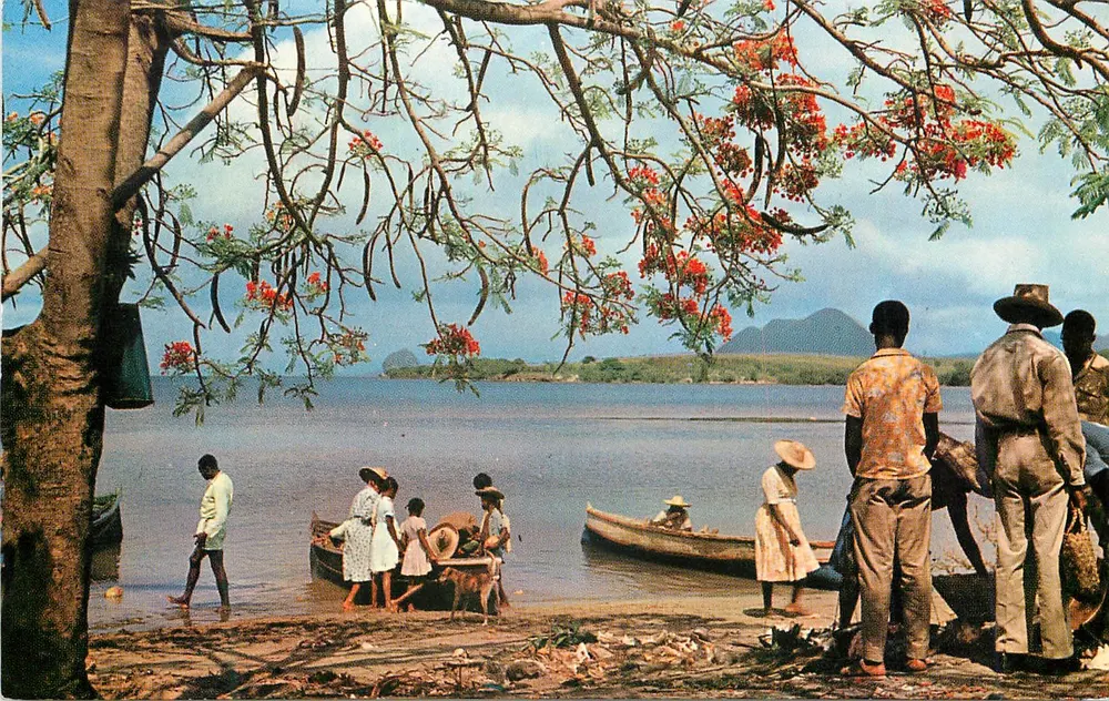 Trois-Rivières — Chegada dos pescadores — Italécop / Cores Naturais - Frente