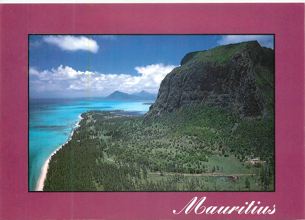 Le Morne — Maurício — Editado por Arts Distributions & Cie Ltée - Frente
