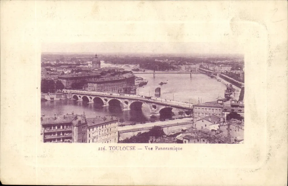 Toulouse — Vista Panorâmica — J. Longi Béchel, edit. Toulouse, n° 226 - Frente