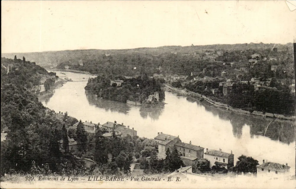 L'Île-Barbe — Vista Geral — E. R. — n° 329 - Frente