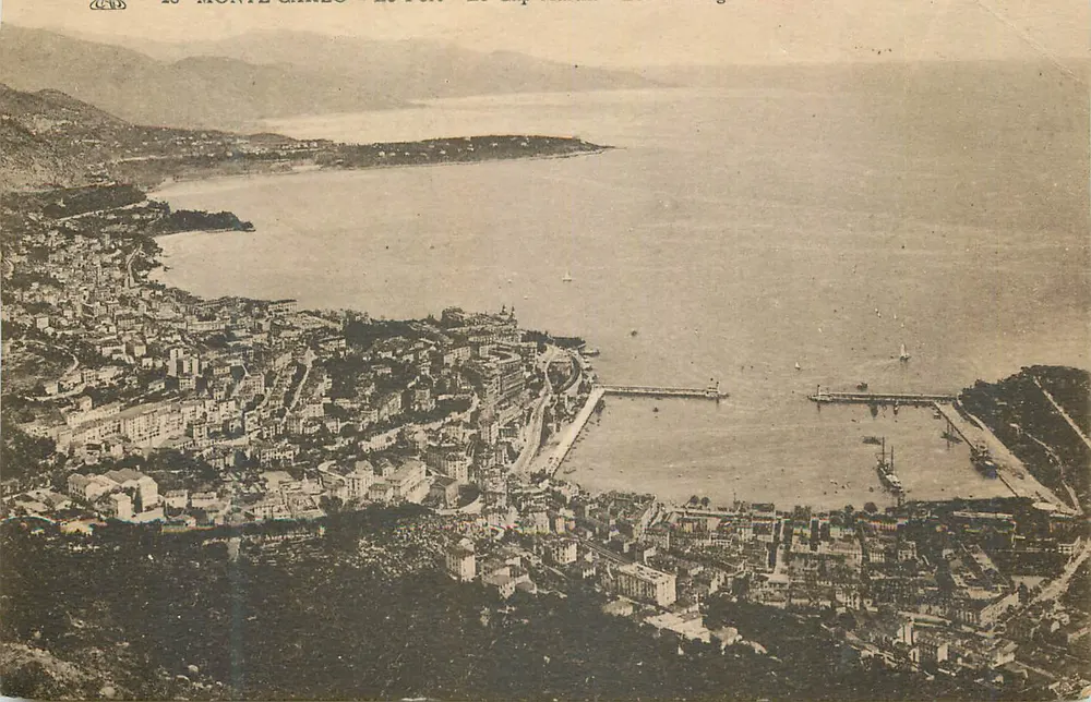 Monte Carlo — Ansicht des Hafens — Verlag: Al. J. Des Arti Phototécniques, Toulon - Vorderseite