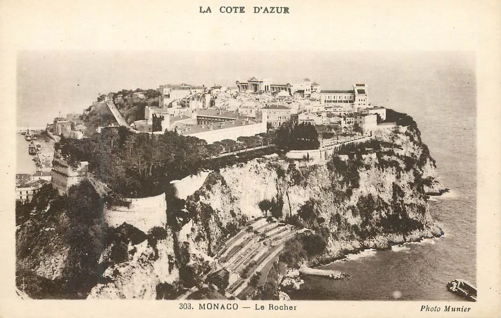 Mônaco — O Rocher — Foto Munier - Frente