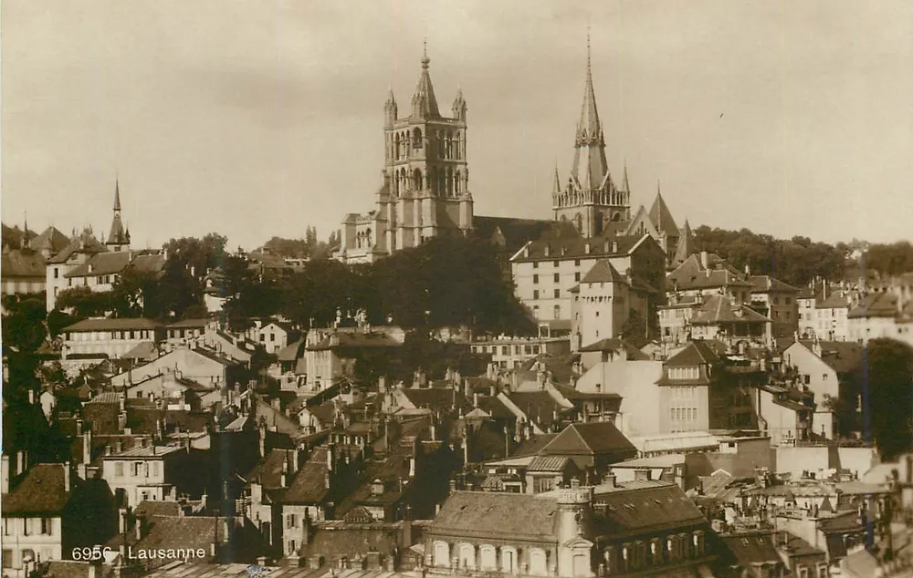 Vue de Lausanne — catedral e telhados — Phototypie Co, Neuchâtel, n° 6956 - Frente