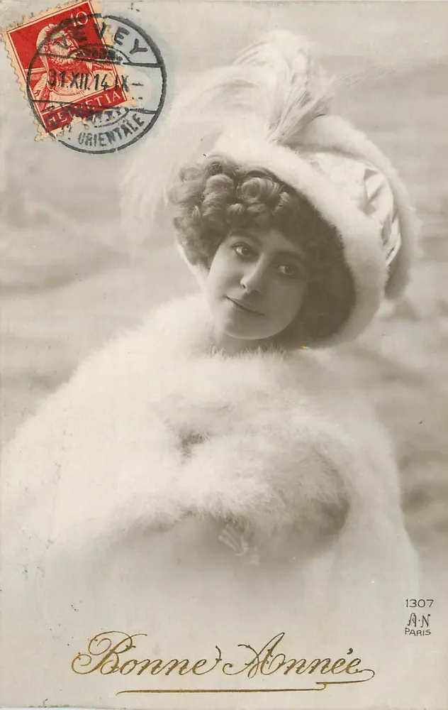Mulher em pele — Boa Ano — A.N. Paris, n°1307 - Frente