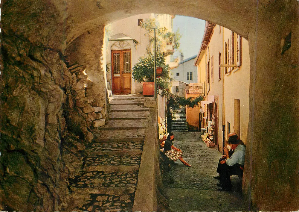 Vue de Gandria — passage sous un arc — ristorante — éditeur Engelberger, n° 5066 - Frente