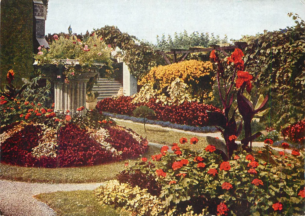 Schloss Tourronde — Der französische Garten — Phot. De Jongh - Lausanne - Vorderseite