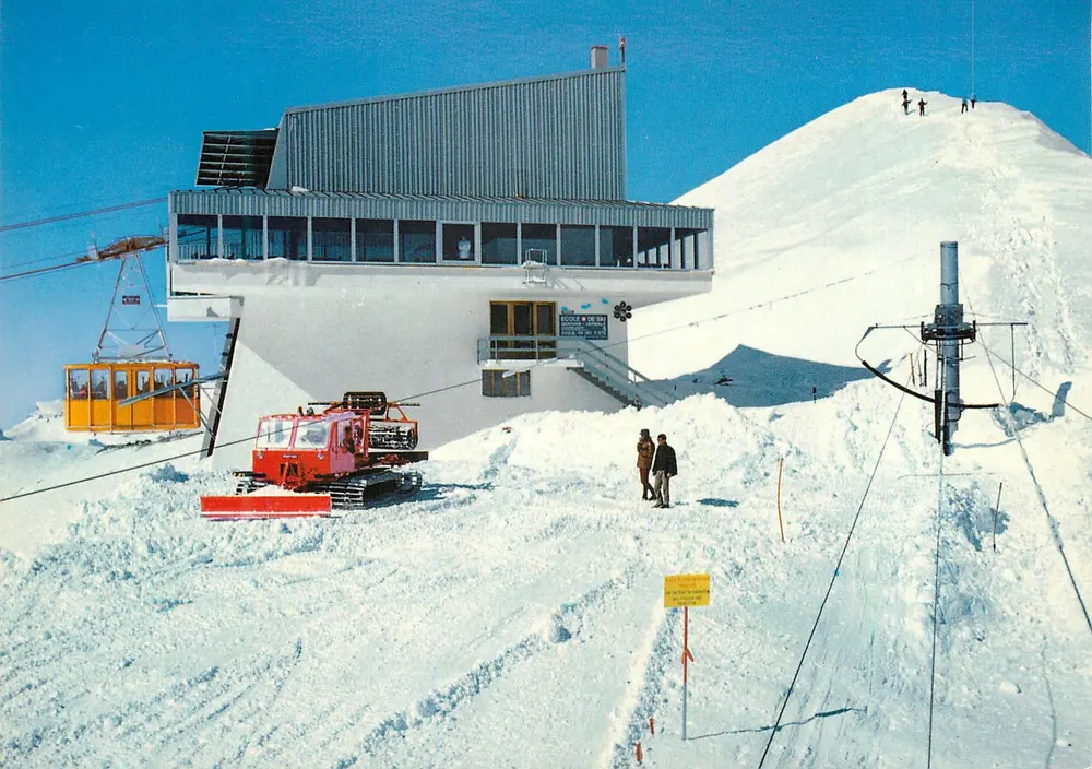 Restaurant des Gletschers der Plaine Morte — auf Montana-Crans (Höhe 3000 m) — Photoglob-Wehrli SA, Zürich/Vevey, n° 9759 - Vorderseite