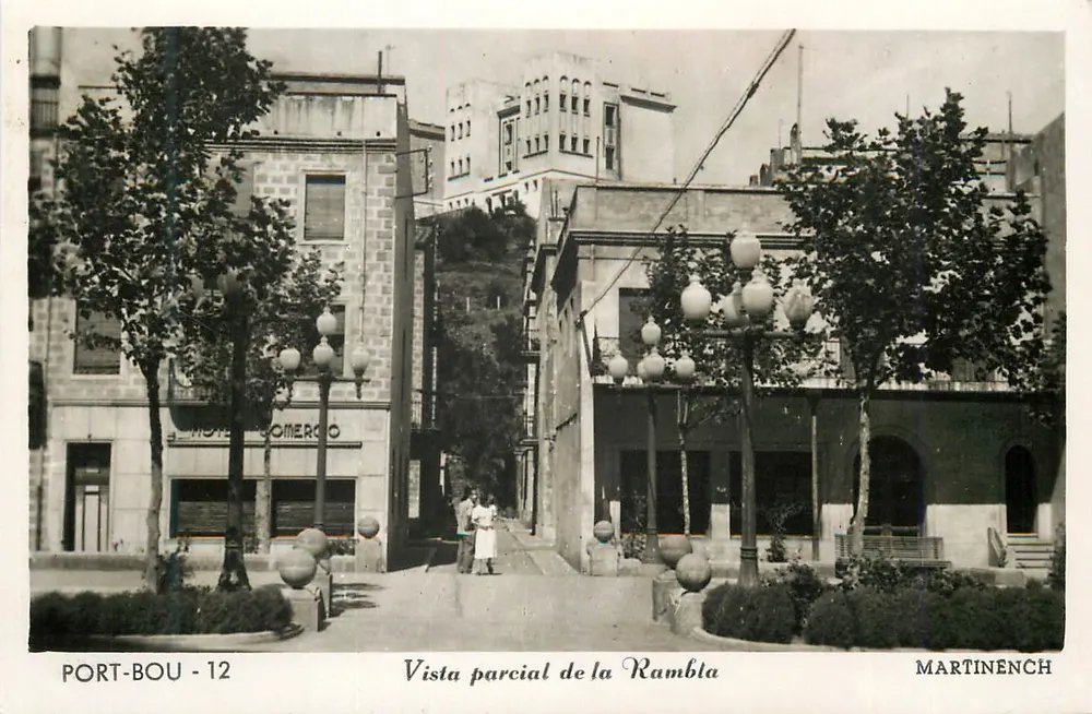 Port-Bou — Teilansicht der Rambla — Martinench - Vorderseite