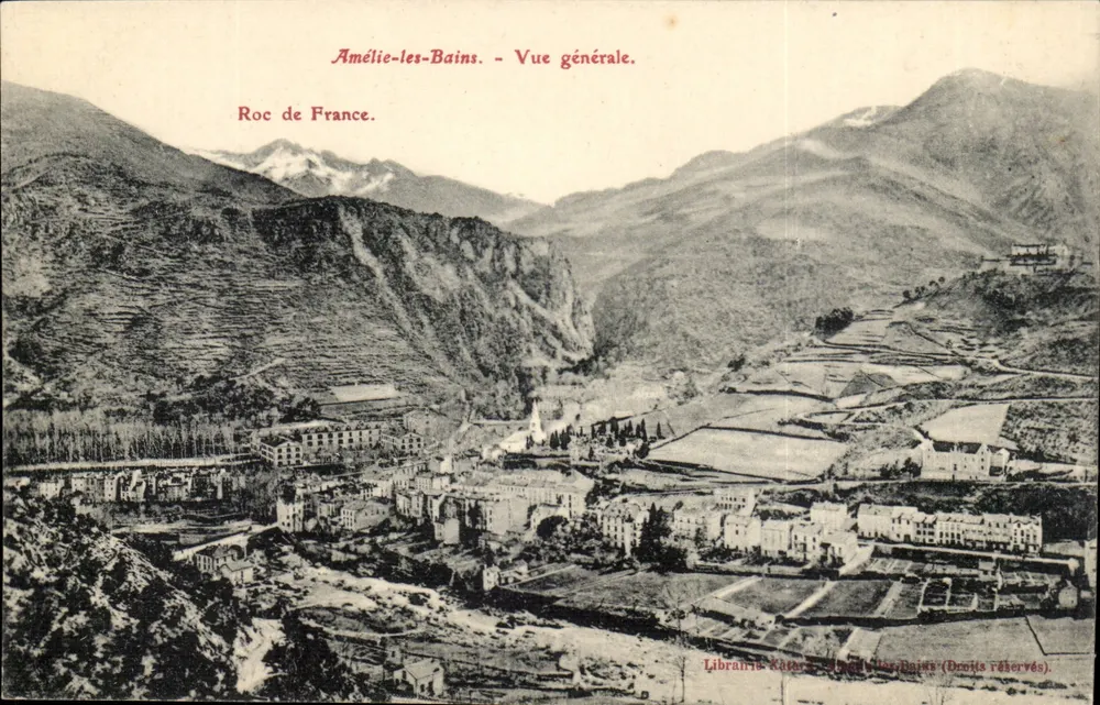 Amélie-les-Bains - Vista geral - Livraria Amélie-les-Bains (Direitos reservados) - Frente